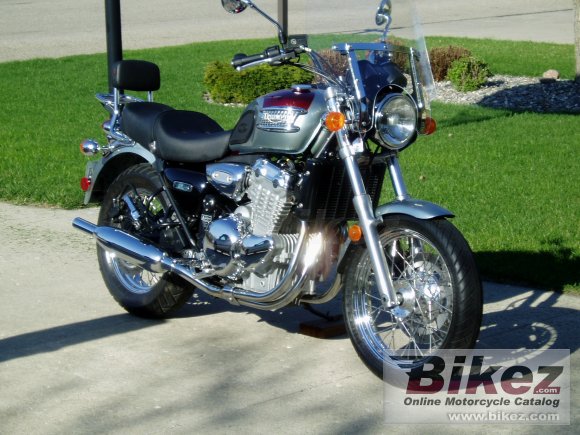 2000 triumph thunderbird photo
